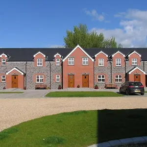 Stable Court Antrim